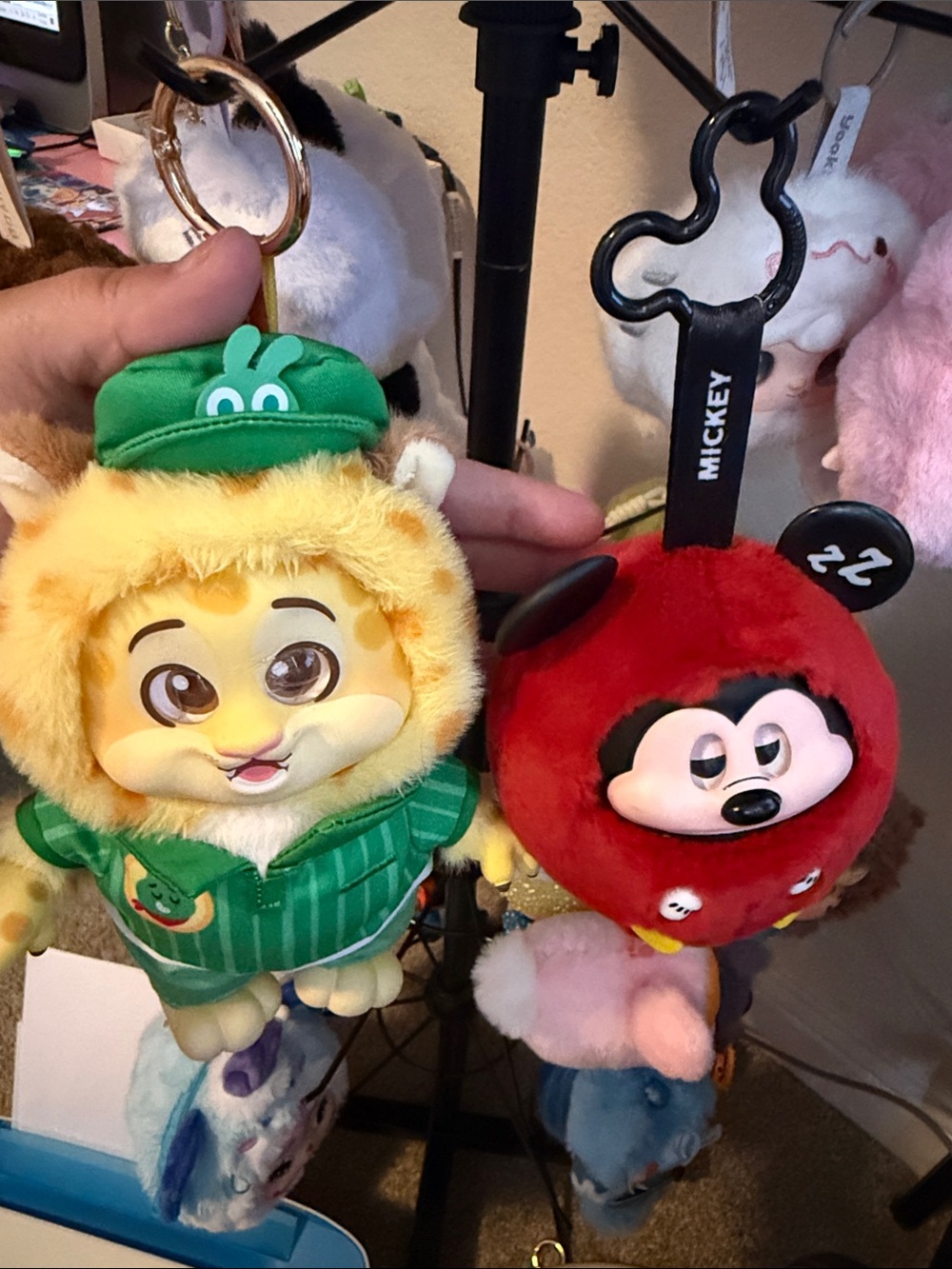 Disney keychain bundle 💗